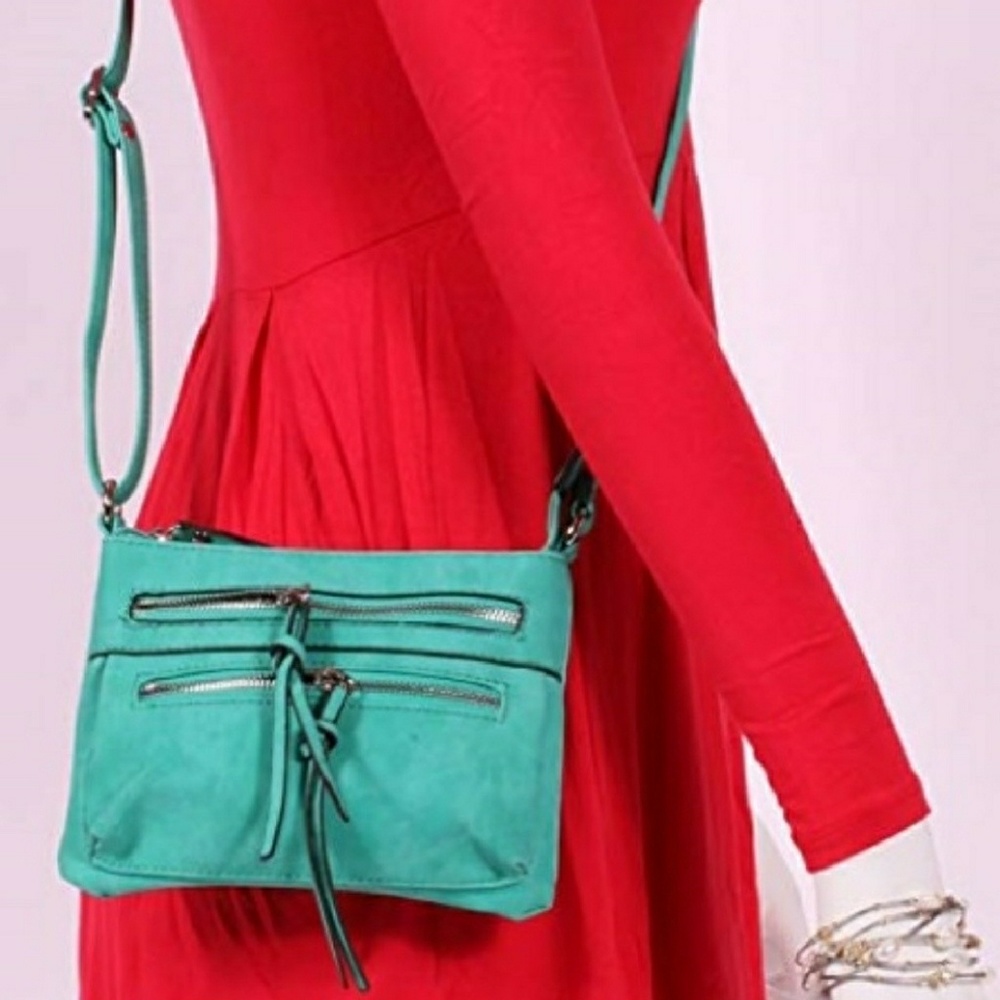 ✔️Crossbody purse